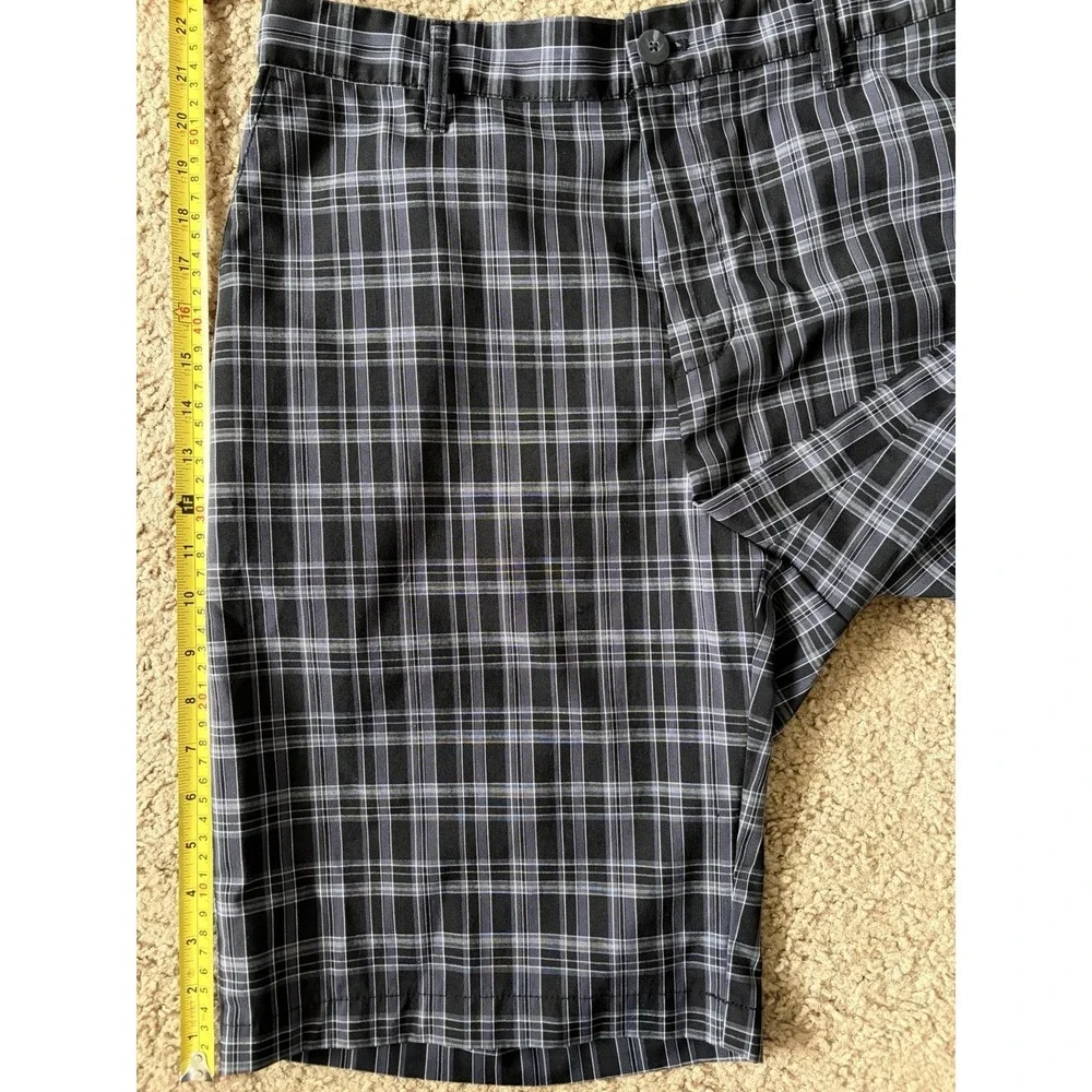 Adidas Golf Shorts Black Gray Plaid Embroidered Logo Men's Size 32 JBHS